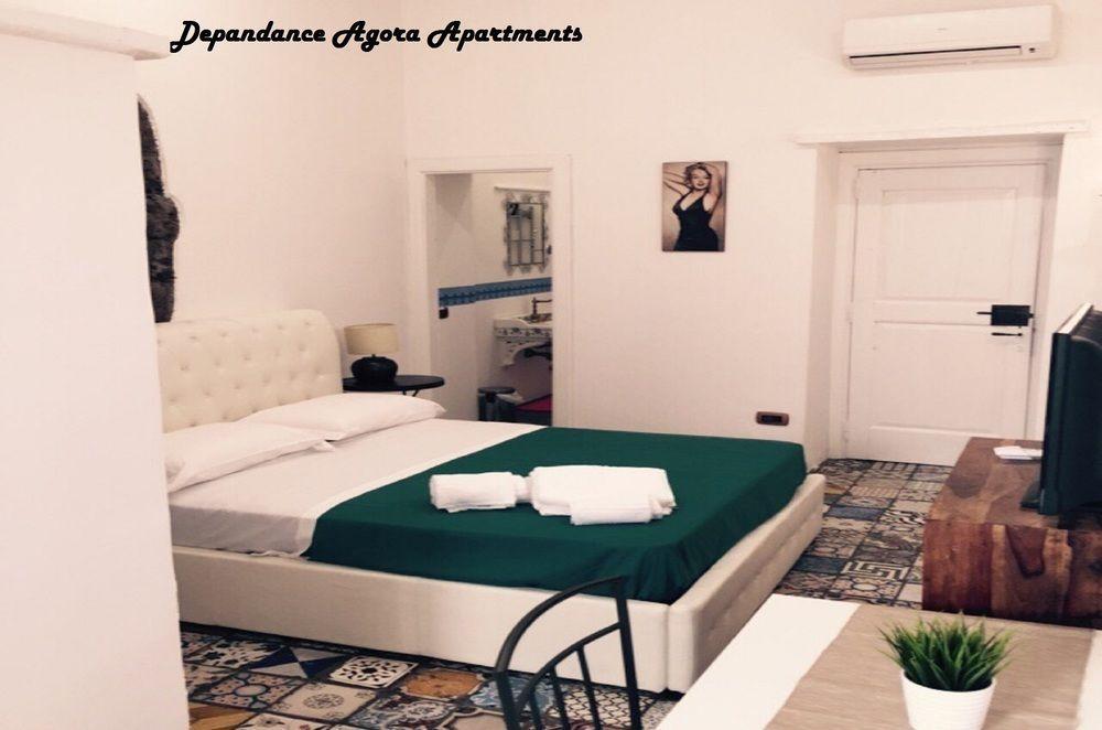 Agora Apartments Сорренто Экстерьер фото