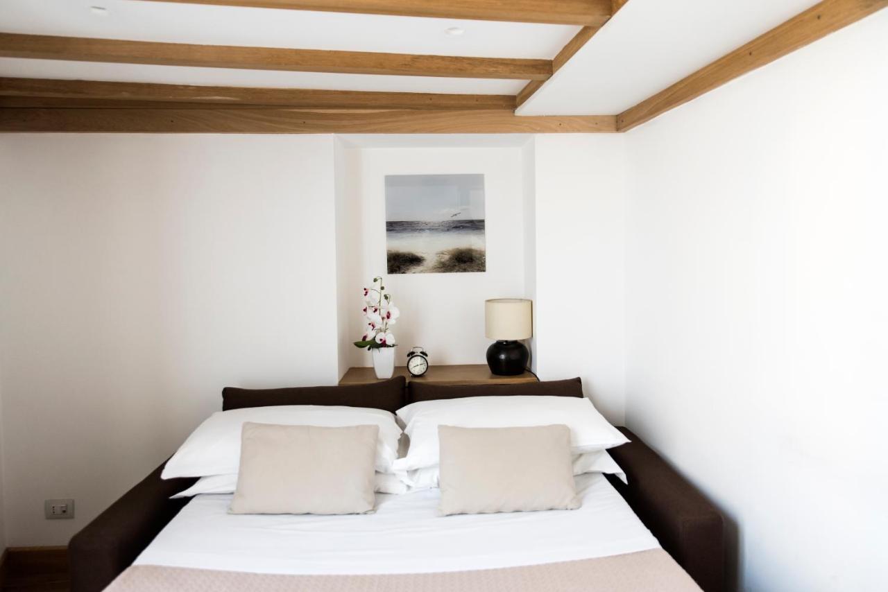 Agora Apartments Сорренто Экстерьер фото