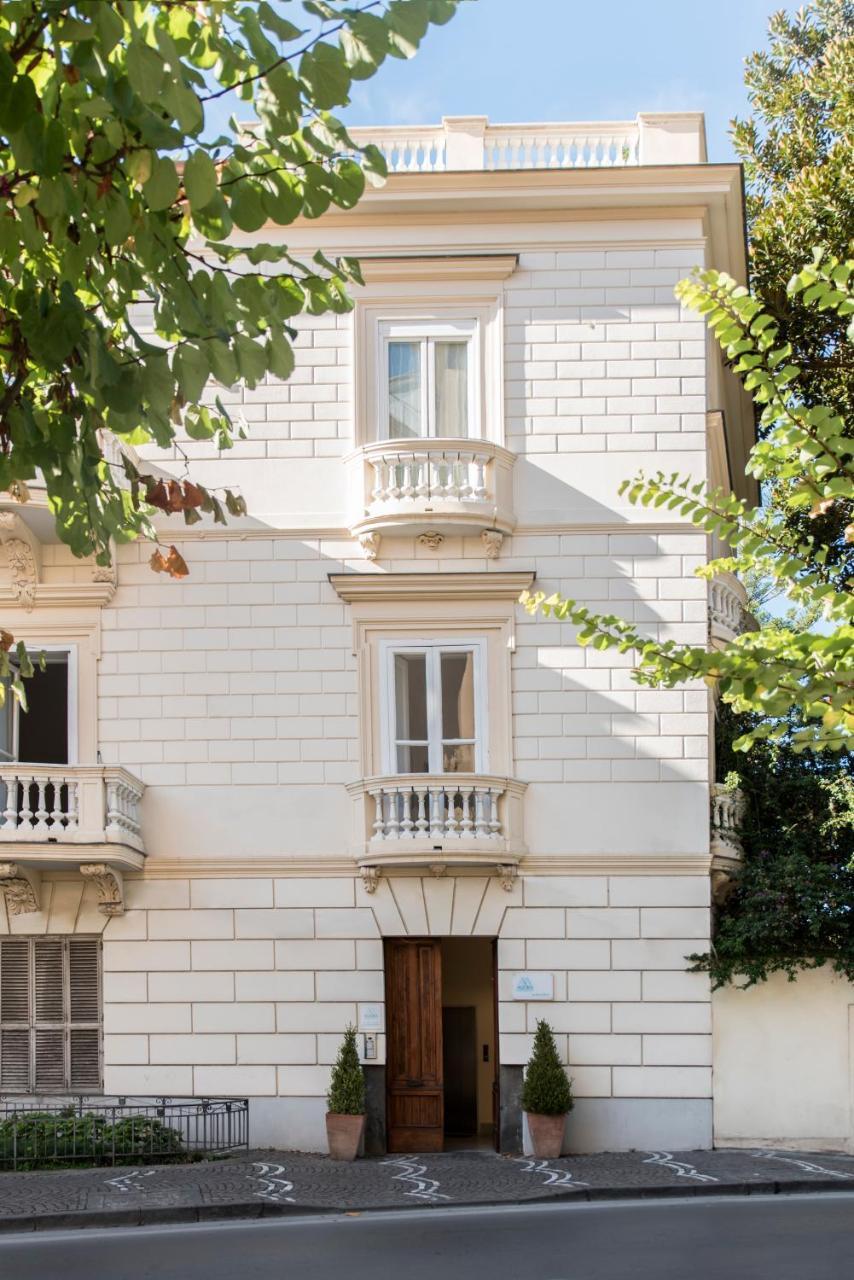 Agora Apartments Сорренто Экстерьер фото